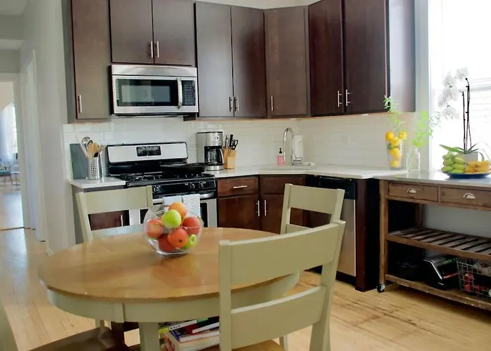 Sunny, Spacious, 3br 1ba Davlin *